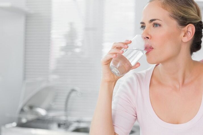 boire de l'eau avec un régime cétogène